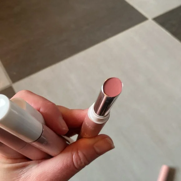 Tarte maracuja lip set, 7 items, NWT/unused - Picture 3 of 5